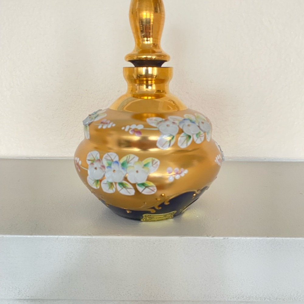 NWB Parfume Bottle Blue High Enamel